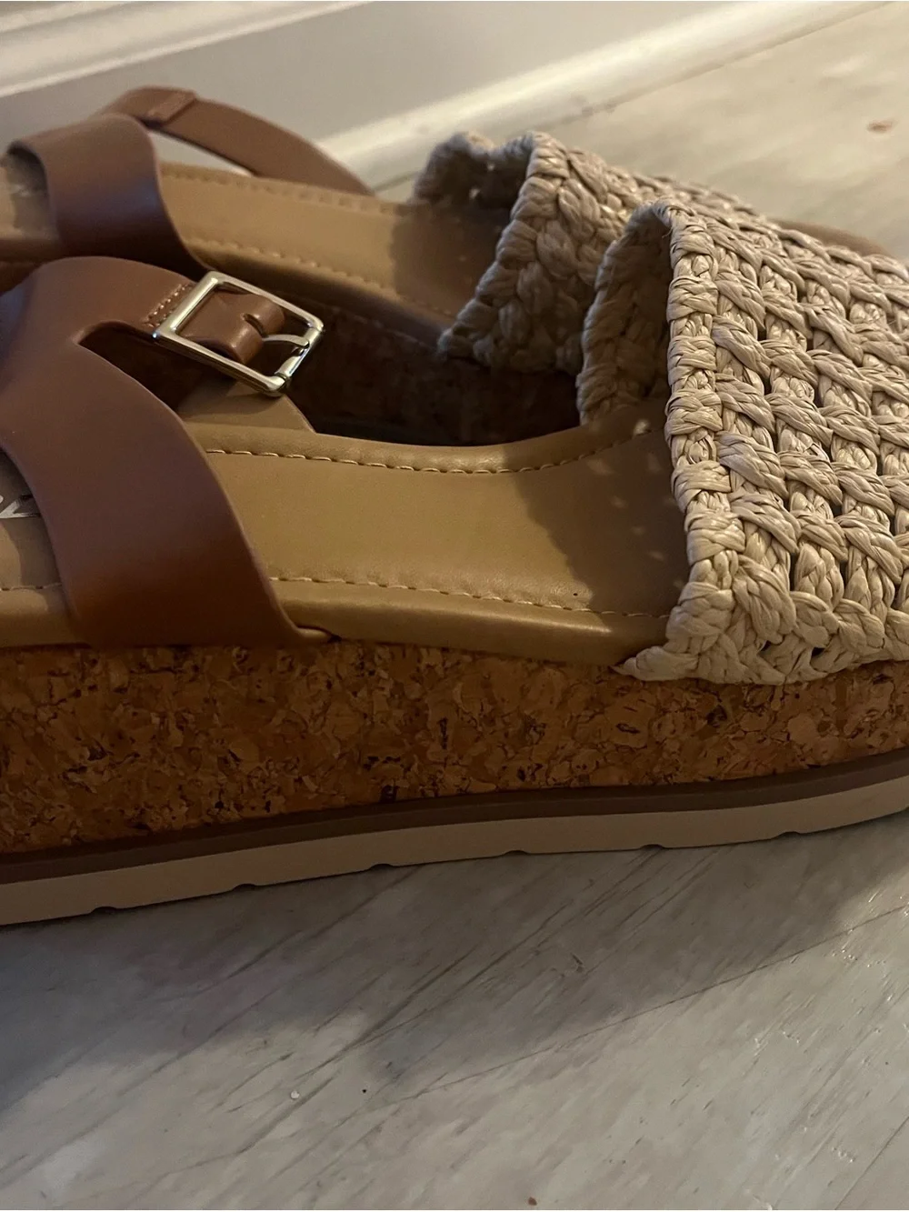 Soda stylish wedge